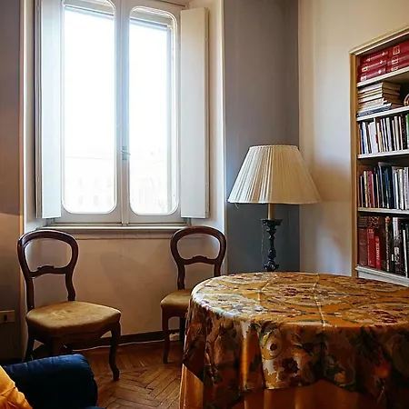 1 Stile Gallery & Book Oda ve Kahvaltı Mantua