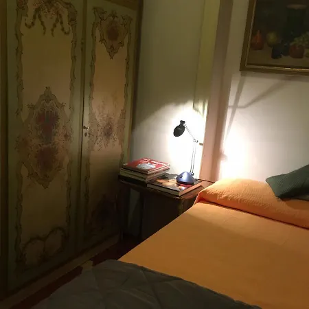 1 Stile Gallery & Book Oda ve Kahvaltı Mantua